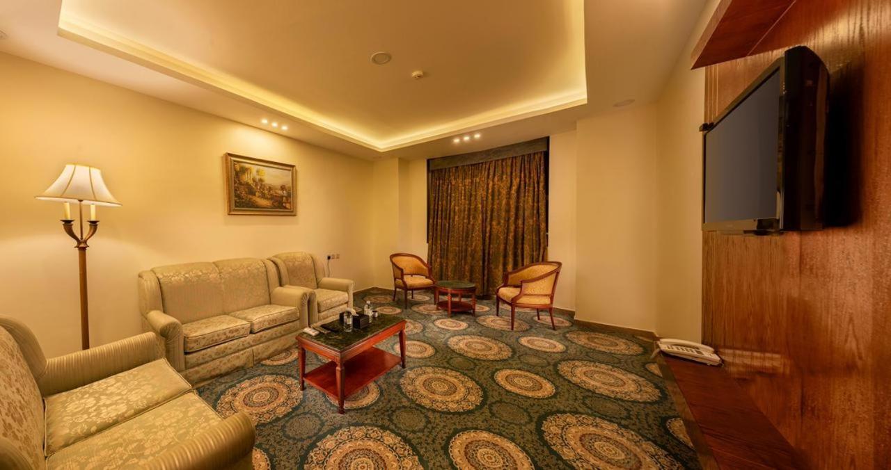 الخالدية سويت للأجنحة الفندقية Abha Dış mekan fotoğraf